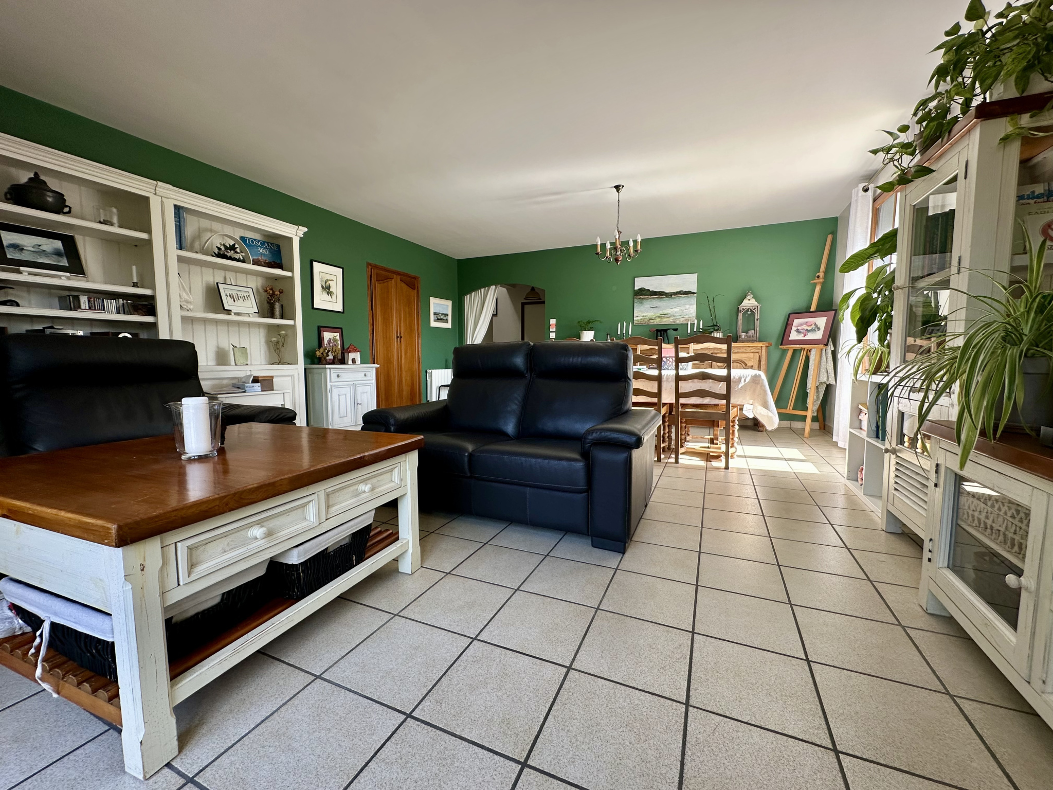 ROMAGNAT- BELLE MAISON FAMILIALE
